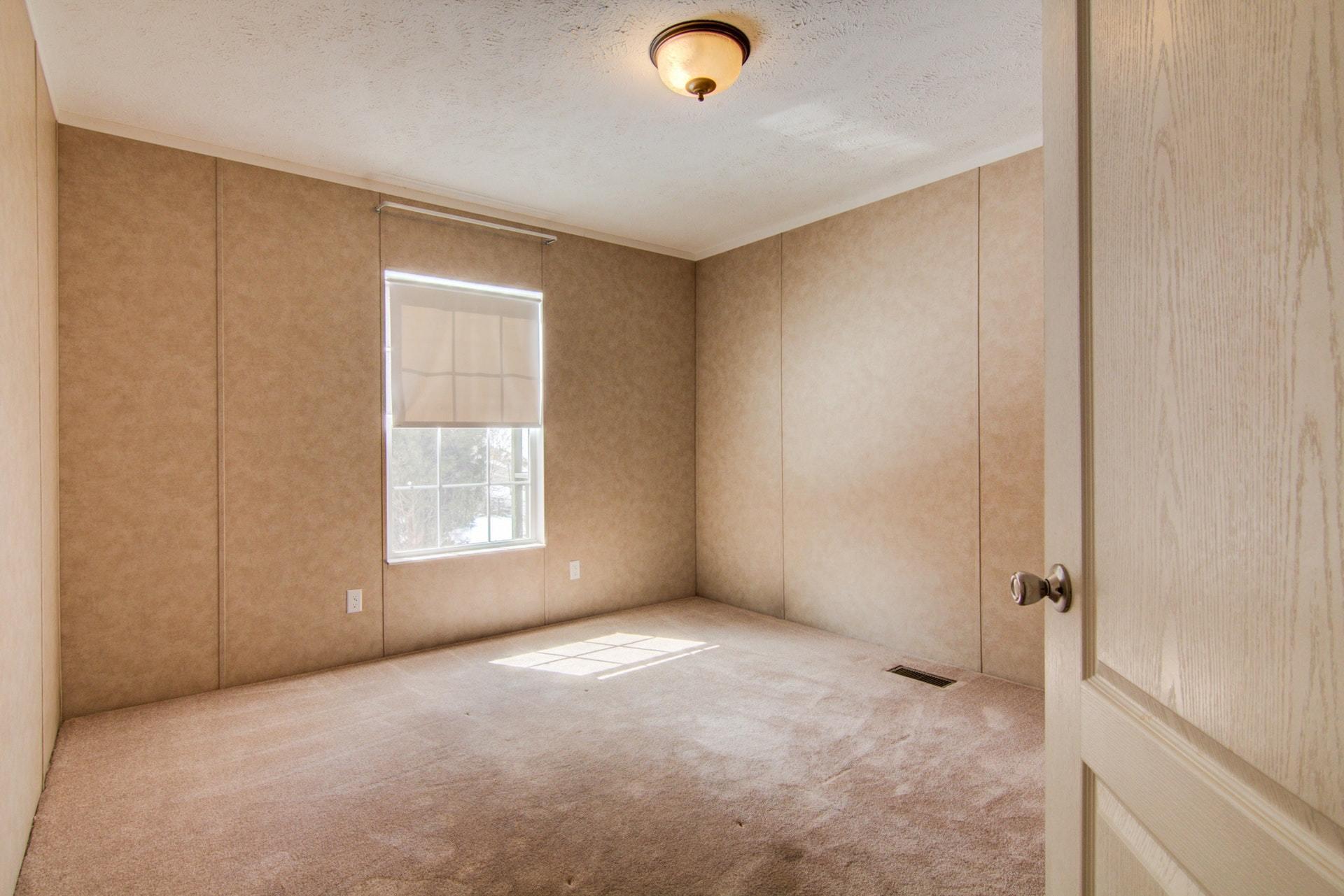 746 Hemlock Road Northwest Roanoke, VA 24017 - Photo 24 of 34 Bedroom 2