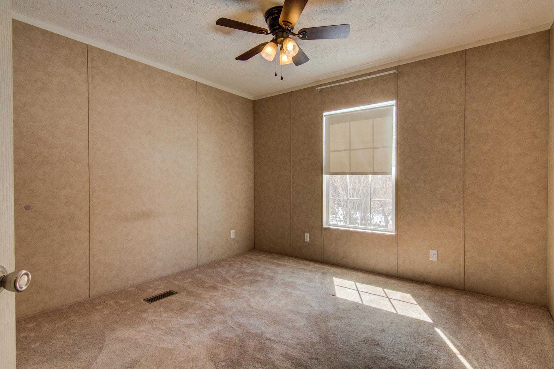 746 Hemlock Road Northwest Roanoke, VA 24017 - Photo 26 of 34 Bedroom 3