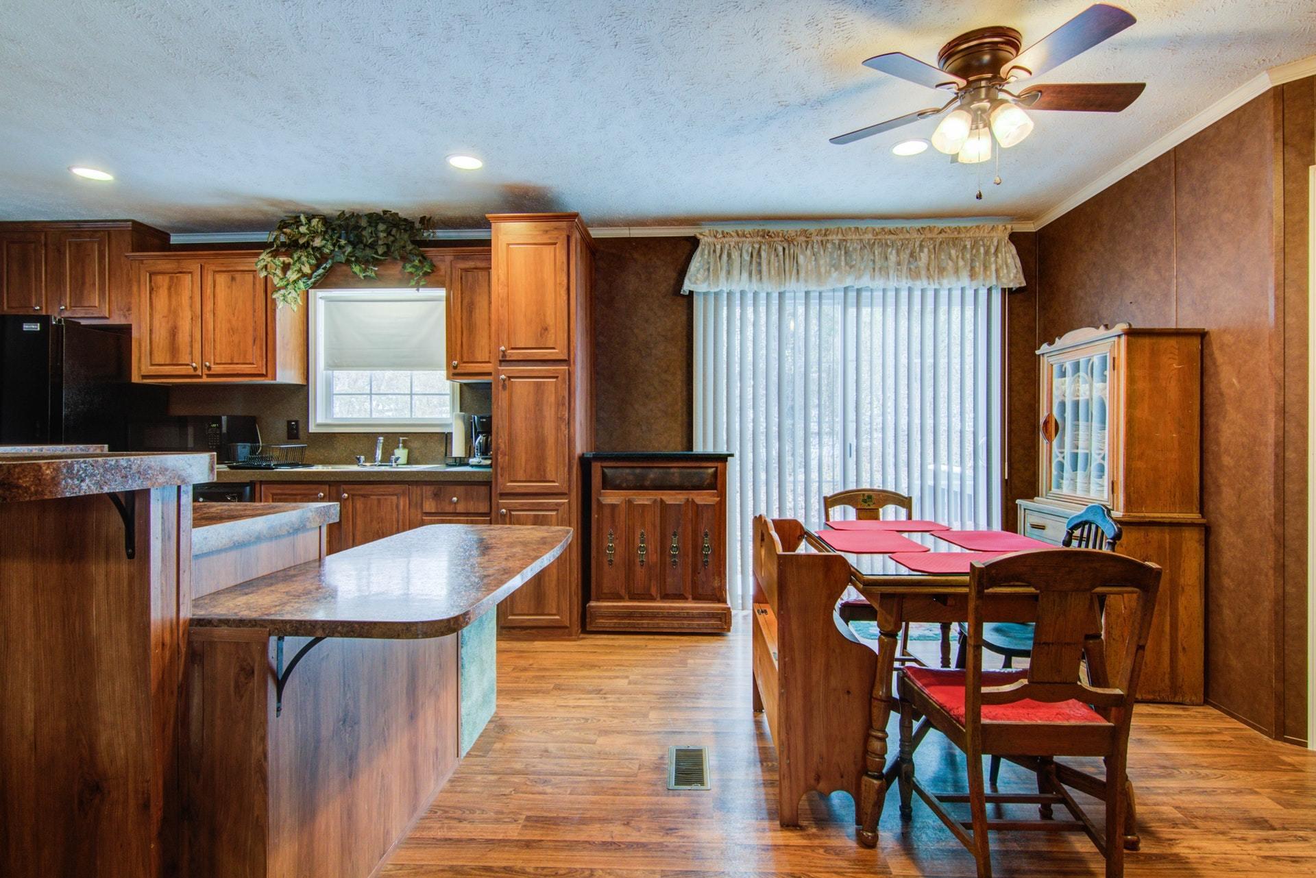 746 Hemlock Road Northwest Roanoke, VA 24017 - Photo 6 of 34 Dining area