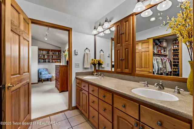 $5,750,000 | 3610 North Lake Creek Drive, Wilson, WY 83014