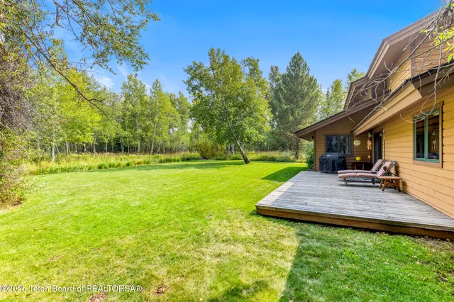 $5,750,000 | 3610 North Lake Creek Drive, Wilson, WY 83014