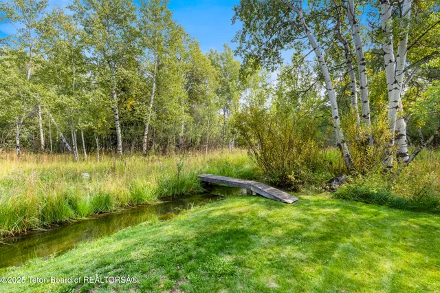 $5,750,000 | 3610 North Lake Creek Drive, Wilson, WY 83014