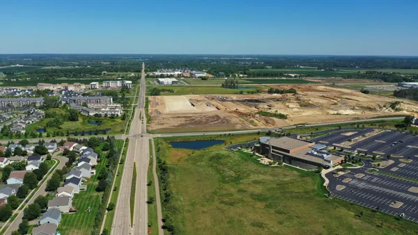 $3,900,000 | 705 Settlers Ridge Parkway, Woodbury, MN 55129