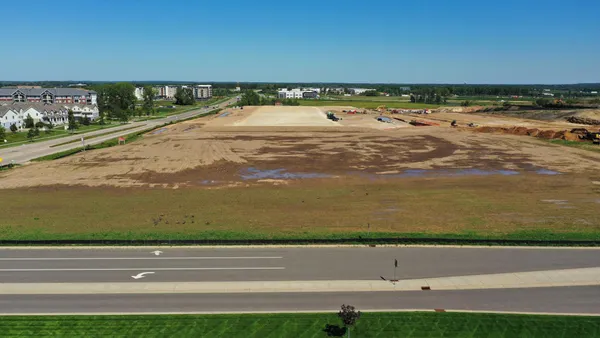 $3,900,000 | 705 Settlers Ridge Parkway, Woodbury, MN 55129