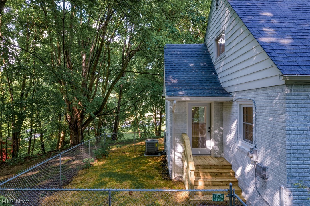 3356 Summit Road Barberton, OH 44203 - Photo 42 of 50