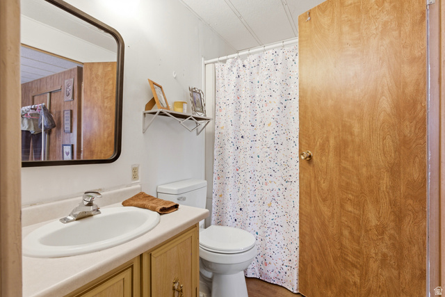 2491 Highway 89, Unit 123 Pleasant View, UT 84404 - Photo 12 of 16 Full bath