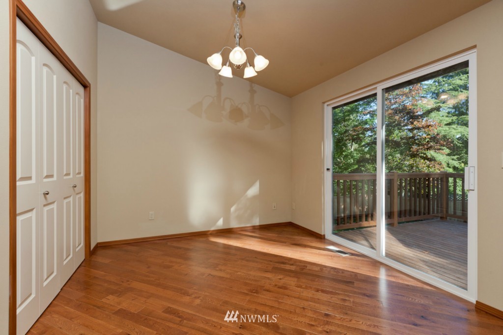 22025 2nd Place West Bothell, WA 98021 - Photo 8 of 19