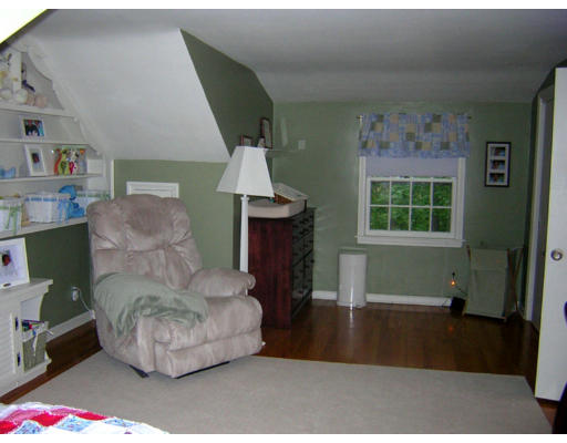 127 Overlook Drive Springfield, MA 01118 - Photo 15 of 21 Gallery Image 15