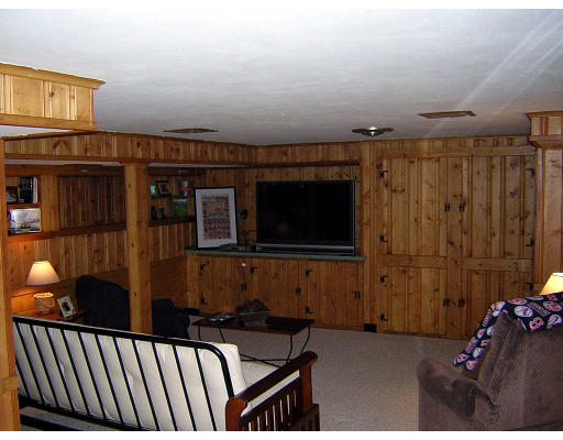 127 Overlook Drive Springfield, MA 01118 - Photo 17 of 21 Gallery Image 17
