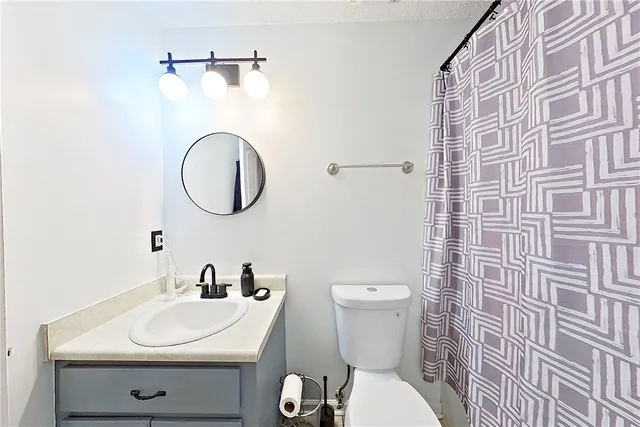 $260,000 | 1441 Halyard Way, Townsend, GA 31331