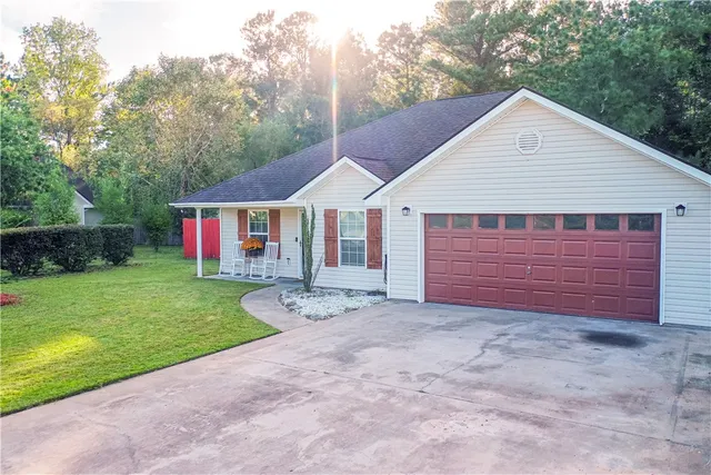 $260,000 | 1441 Halyard Way, Townsend, GA 31331