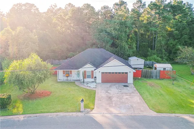 $260,000 | 1441 Halyard Way, Townsend, GA 31331