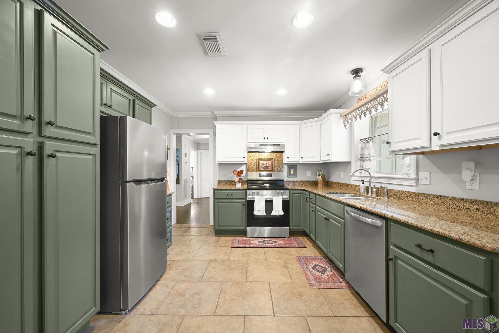 1400 Sharp Road Baton Rouge, LA 70815 - Photo 7 of 25
