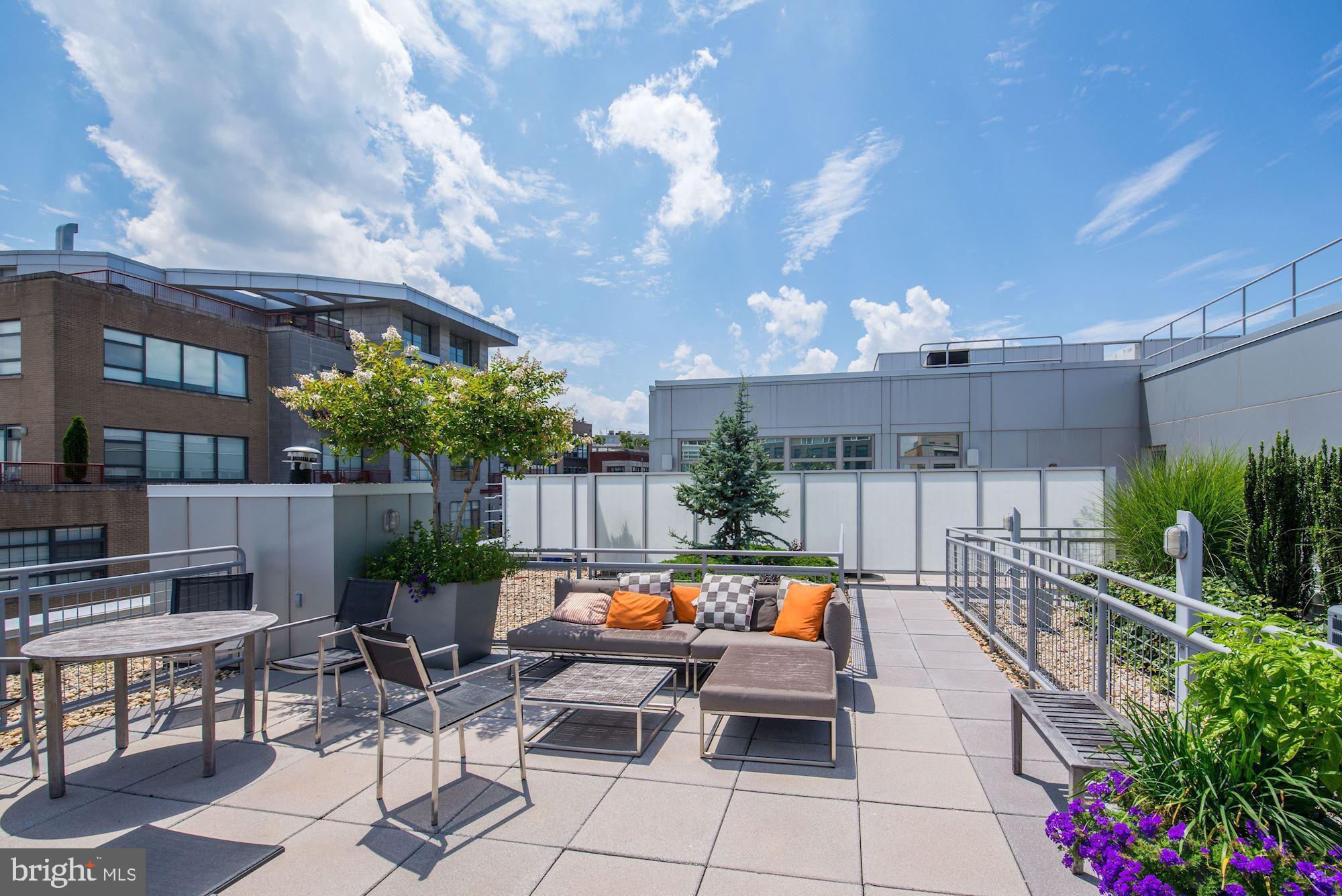 1401 Church Street Northwest, Unit 325 Washington, DC 20005 - Photo 5 of 43