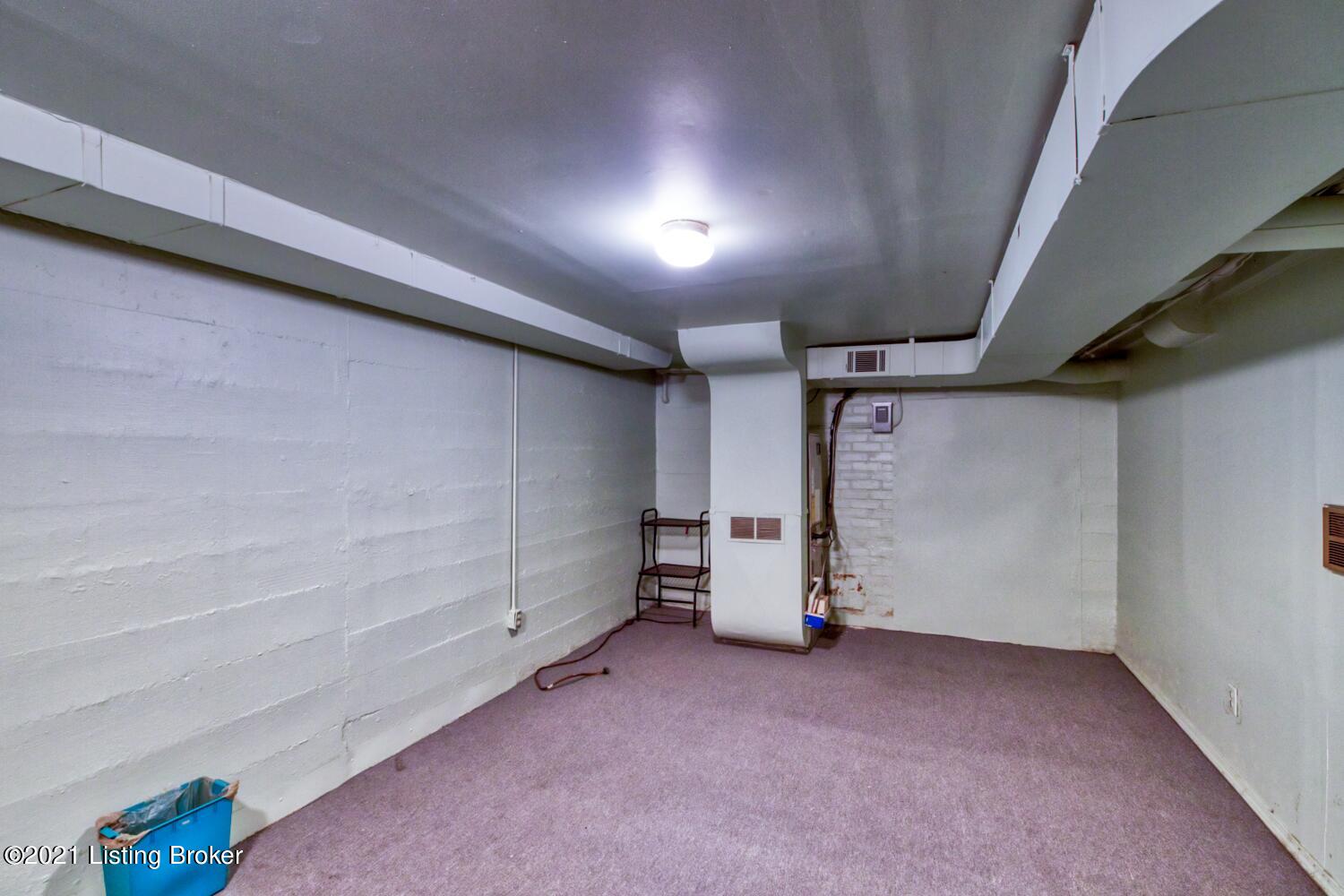9005 Blue Lick Road Louisville, KY 40219 - Photo 20 of 29 GSP-9005_Blue_Lick_Rd-22