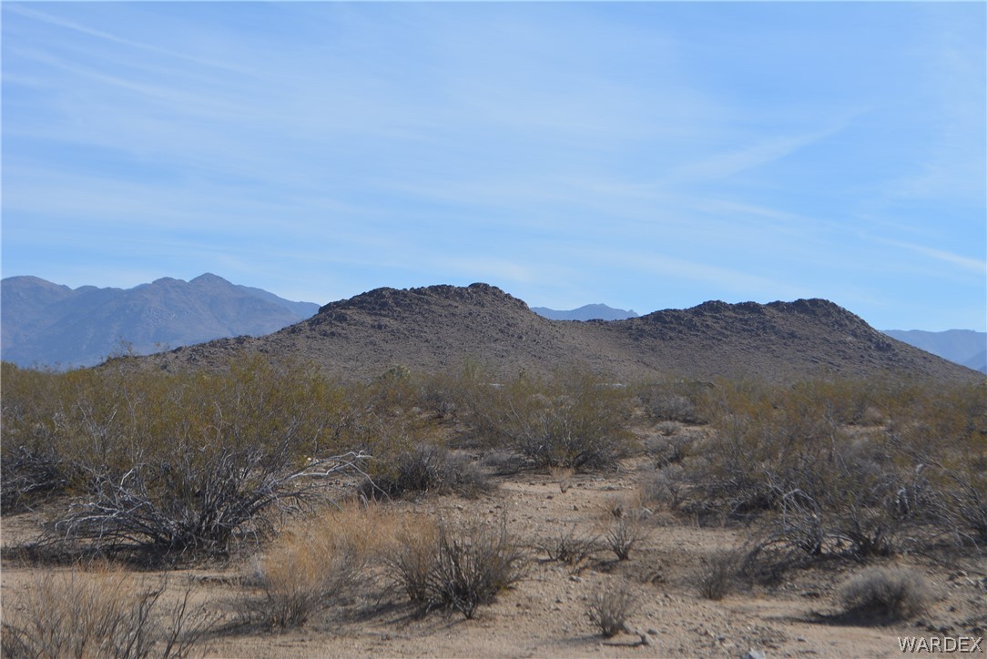 Lot M16 Roll Road Yucca, AZ 86438 - Photo 1 of 18