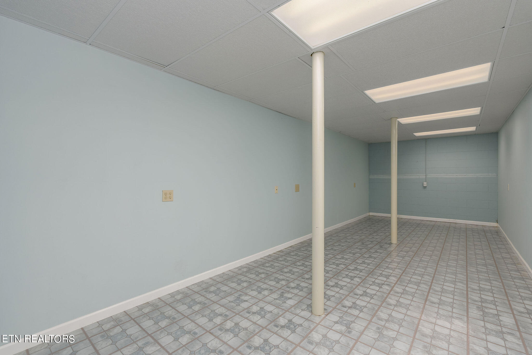 240 Moulton Greene Road Fall Branch, TN 37656 - Photo 33 of 54 DSC03383-Edit