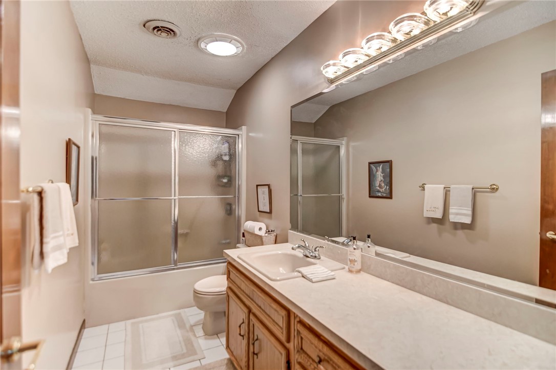 3058 Blackstone Drive Decatur, IL 62522 - Photo 28 of 48