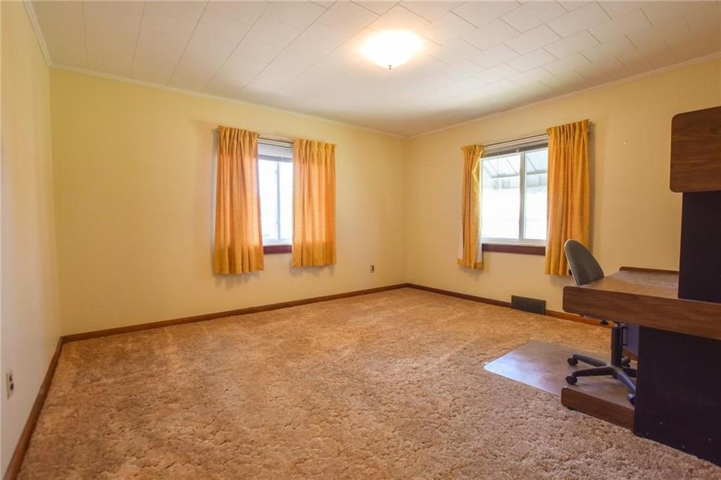 694 Saxonburg Road Butler, PA 16002 - Photo 6 of 10 a view of an empty room and window