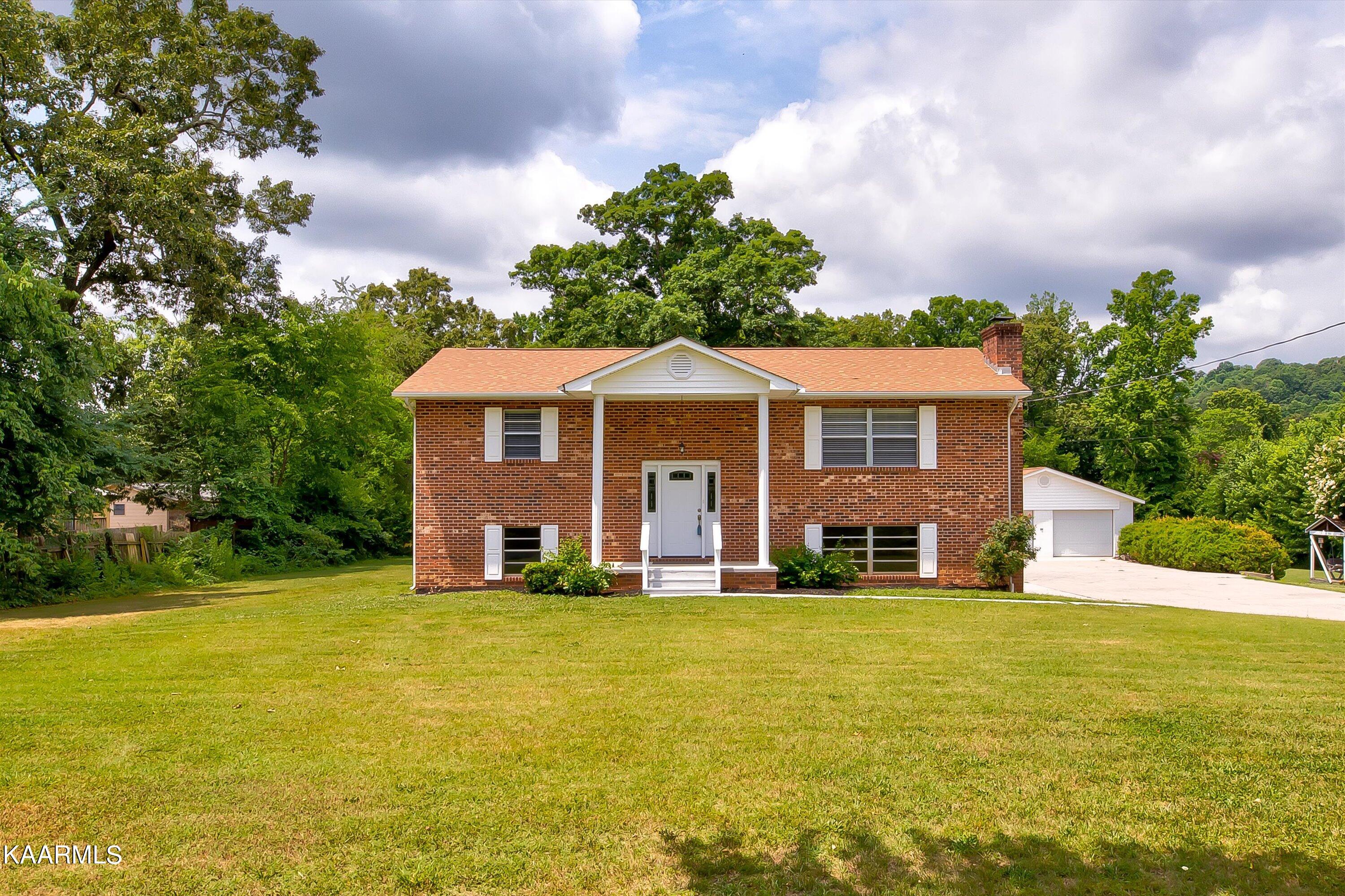 2309 Fitzgerald Road Knoxville, TN 37931 - Photo 1 of 35 01-2309 Fitzgerald Rd-1