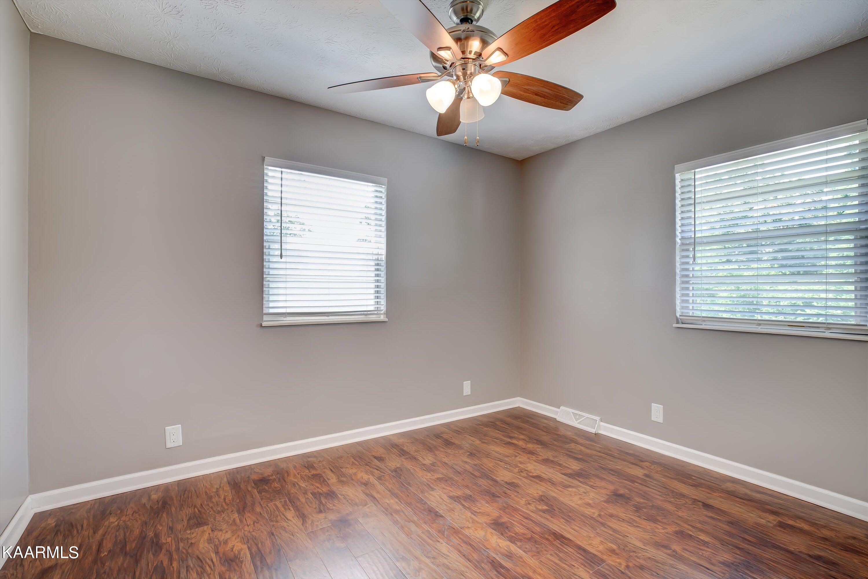 2309 Fitzgerald Road Knoxville, TN 37931 - Photo 18 of 35 15-2309 Fitzgerald Rd-15