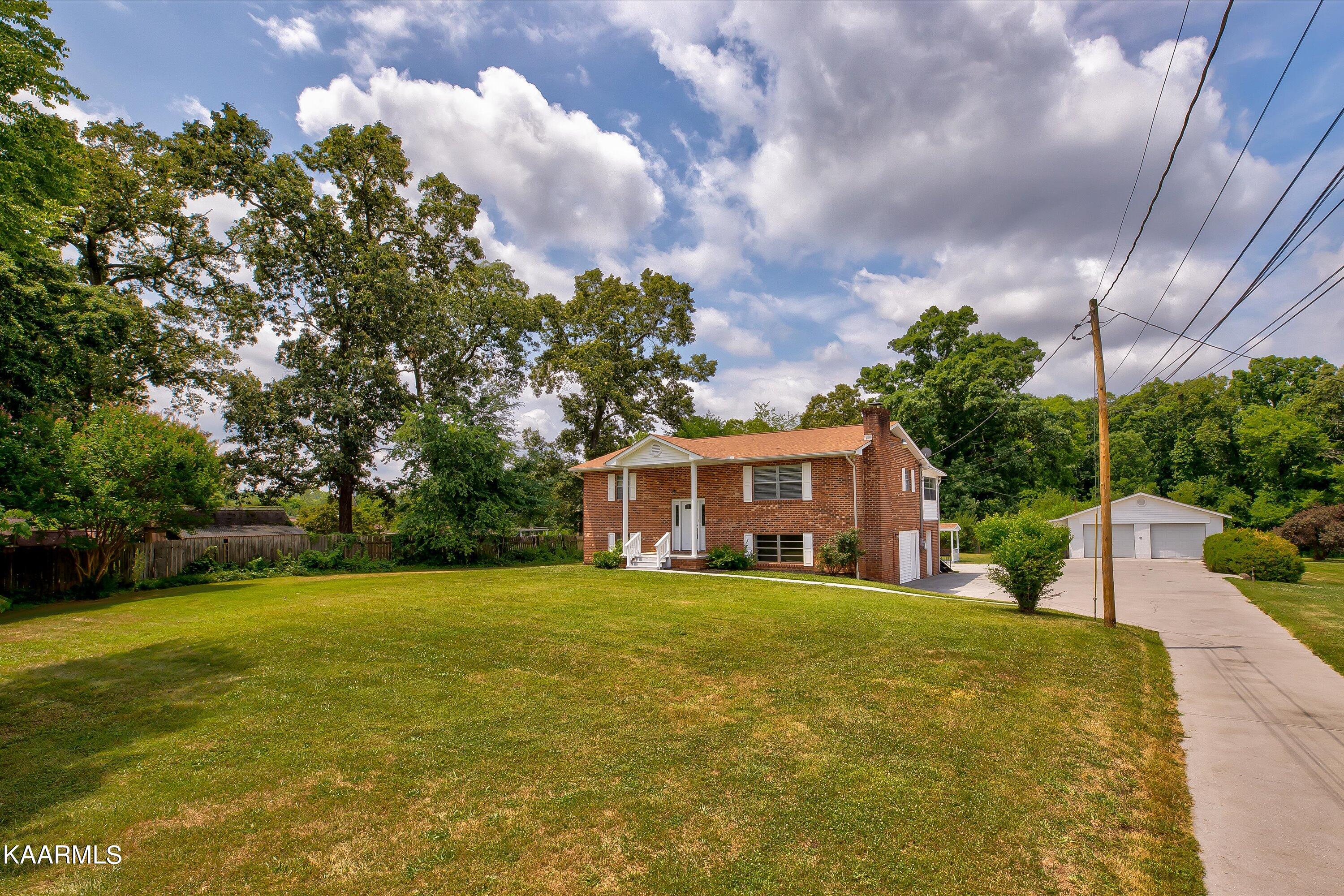 2309 Fitzgerald Road Knoxville, TN 37931 - Photo 2 of 35 02-2309 Fitzgerald Rd-2