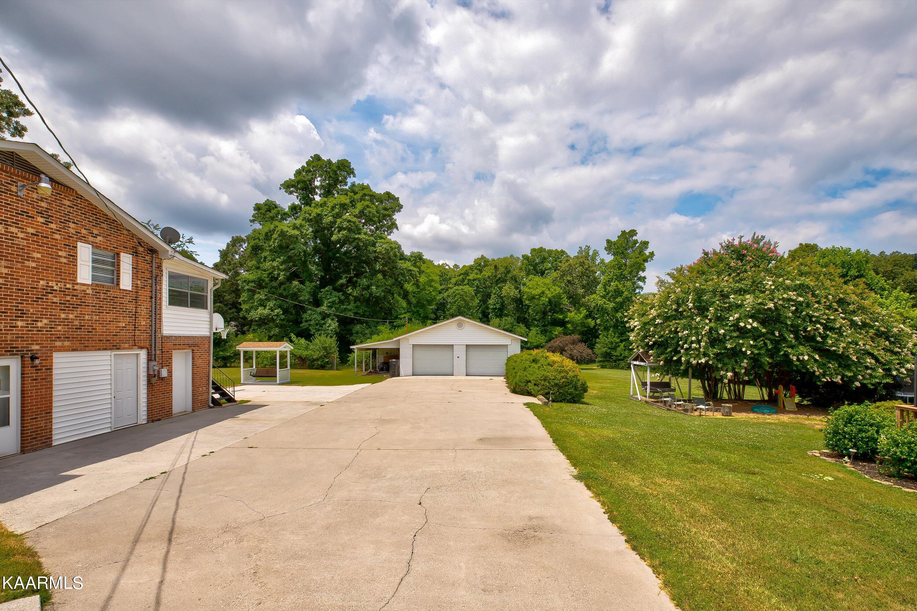 2309 Fitzgerald Road Knoxville, TN 37931 - Photo 4 of 35 30-2309 Fitzgerald Rd-30