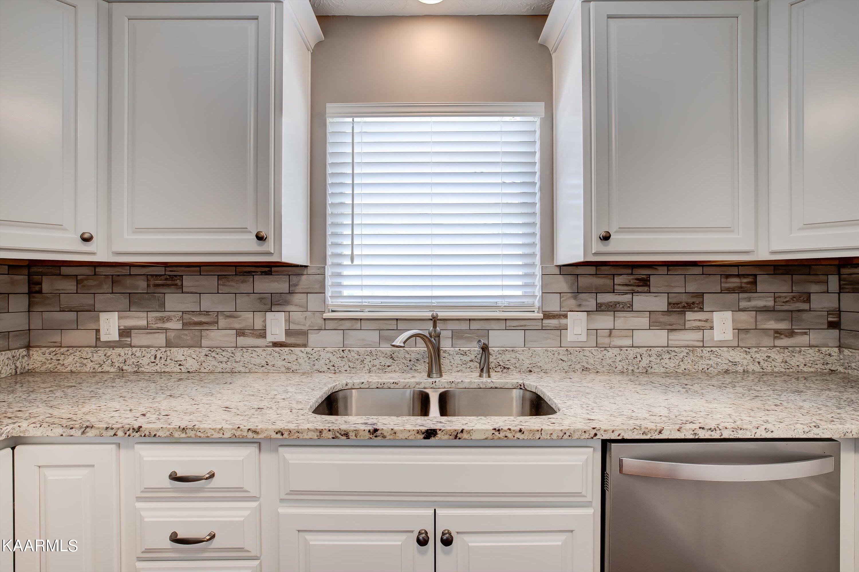 2309 Fitzgerald Road Knoxville, TN 37931 - Photo 8 of 35 06-2309 Fitzgerald Rd-6