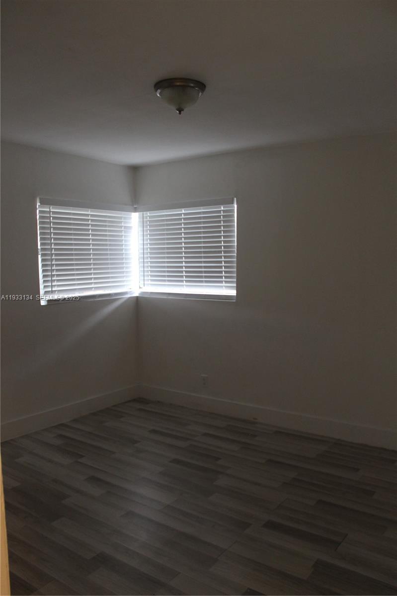 6651 Custer Street Hollywood, FL 33024 - Photo 12 of 30