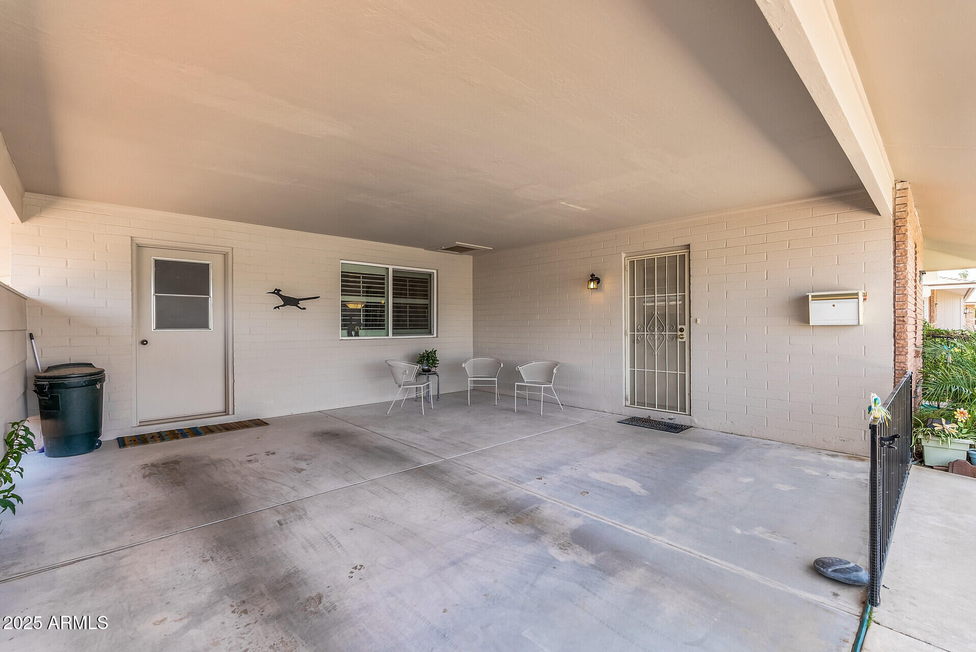 10801 West Mountain View Road Sun City, AZ 85351 - Photo 6 of 27 07_10801_W_Mountain_View7_mls
