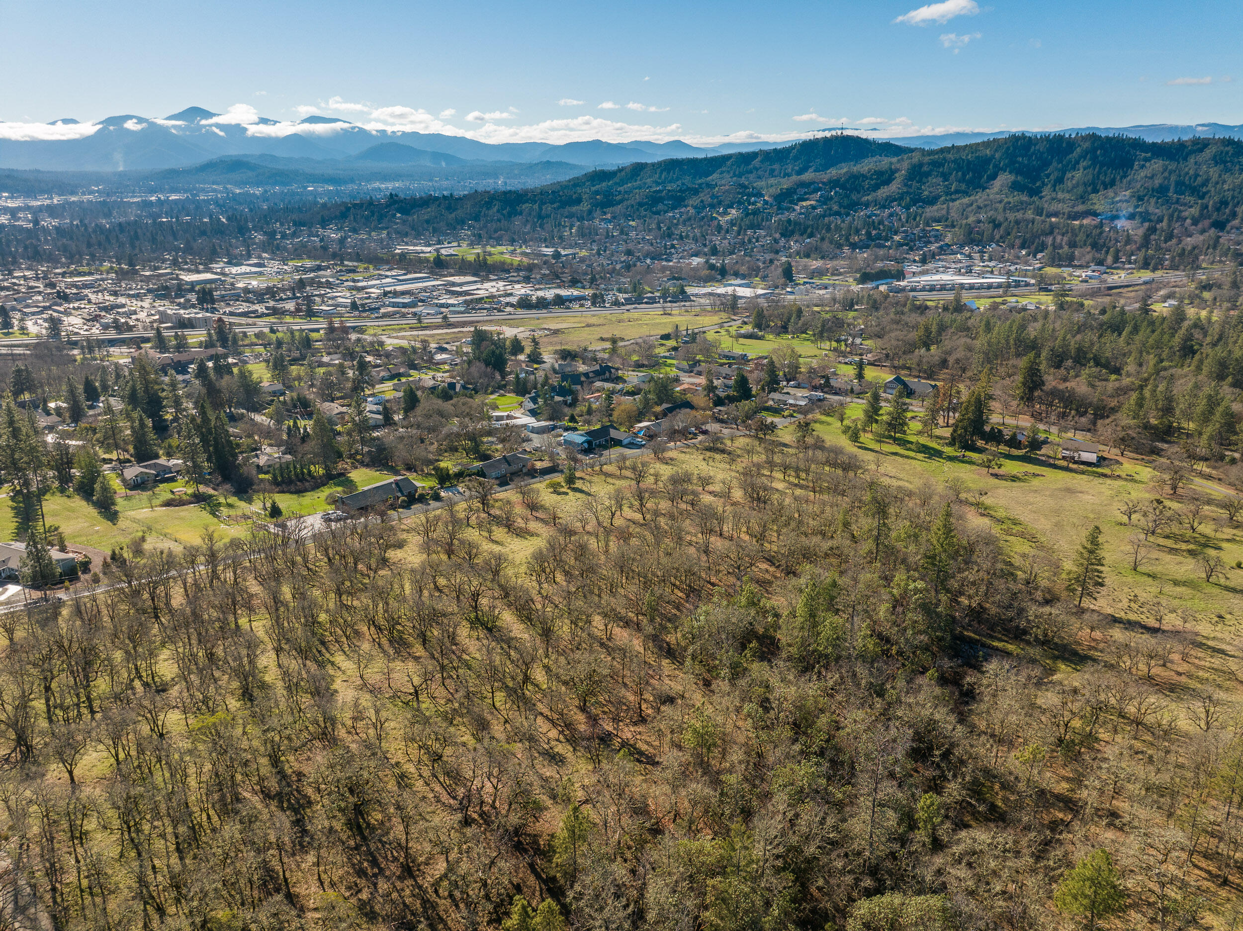 2487 Scoville Road Grants Pass, OR 97526 - Photo 44 of 46 43