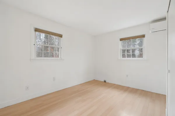 $565,000 | 20 Tenley Drive, Lebanon, NH 03784