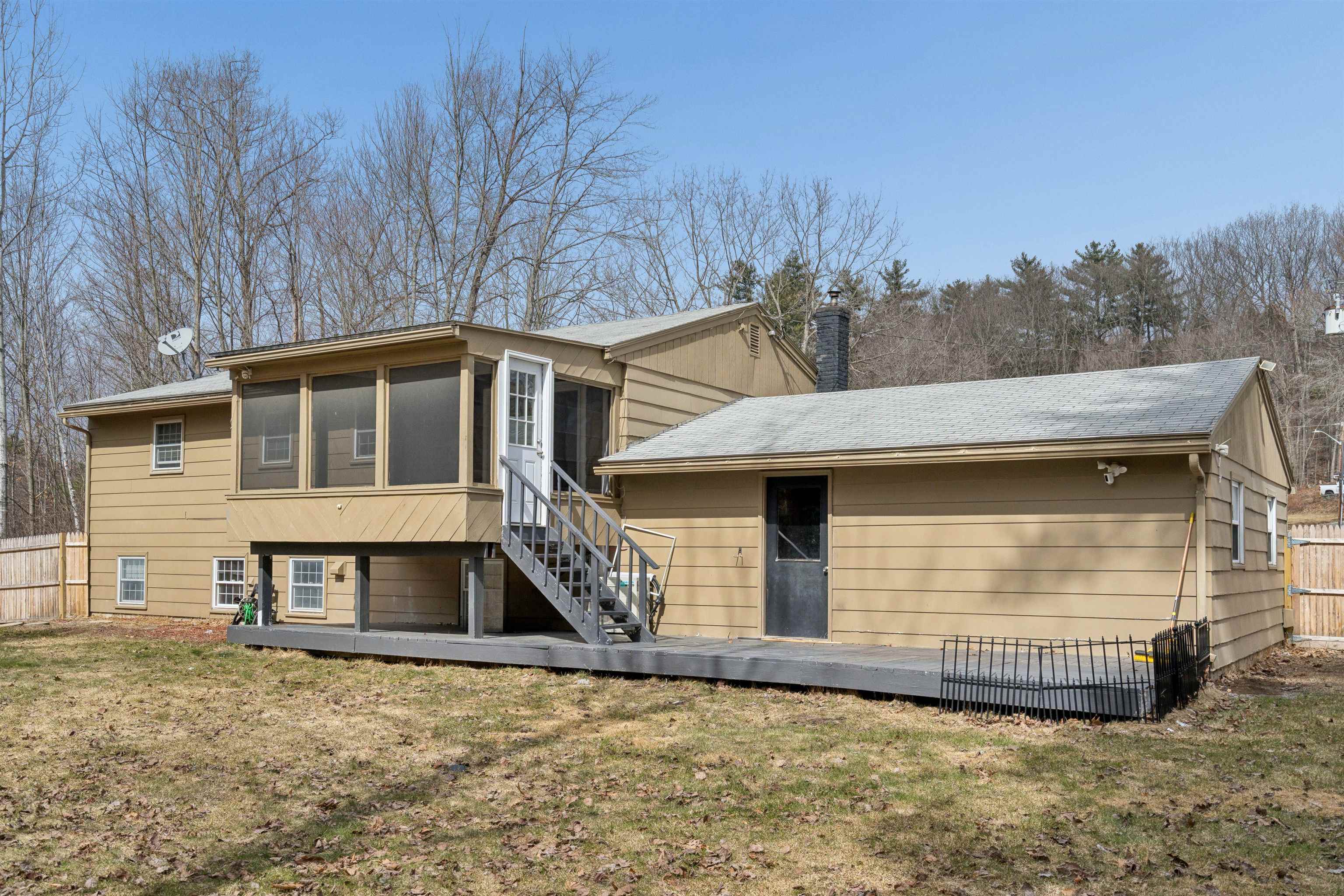 20 Tenley Drive Lebanon, NH 03784 - Photo 4 of 38