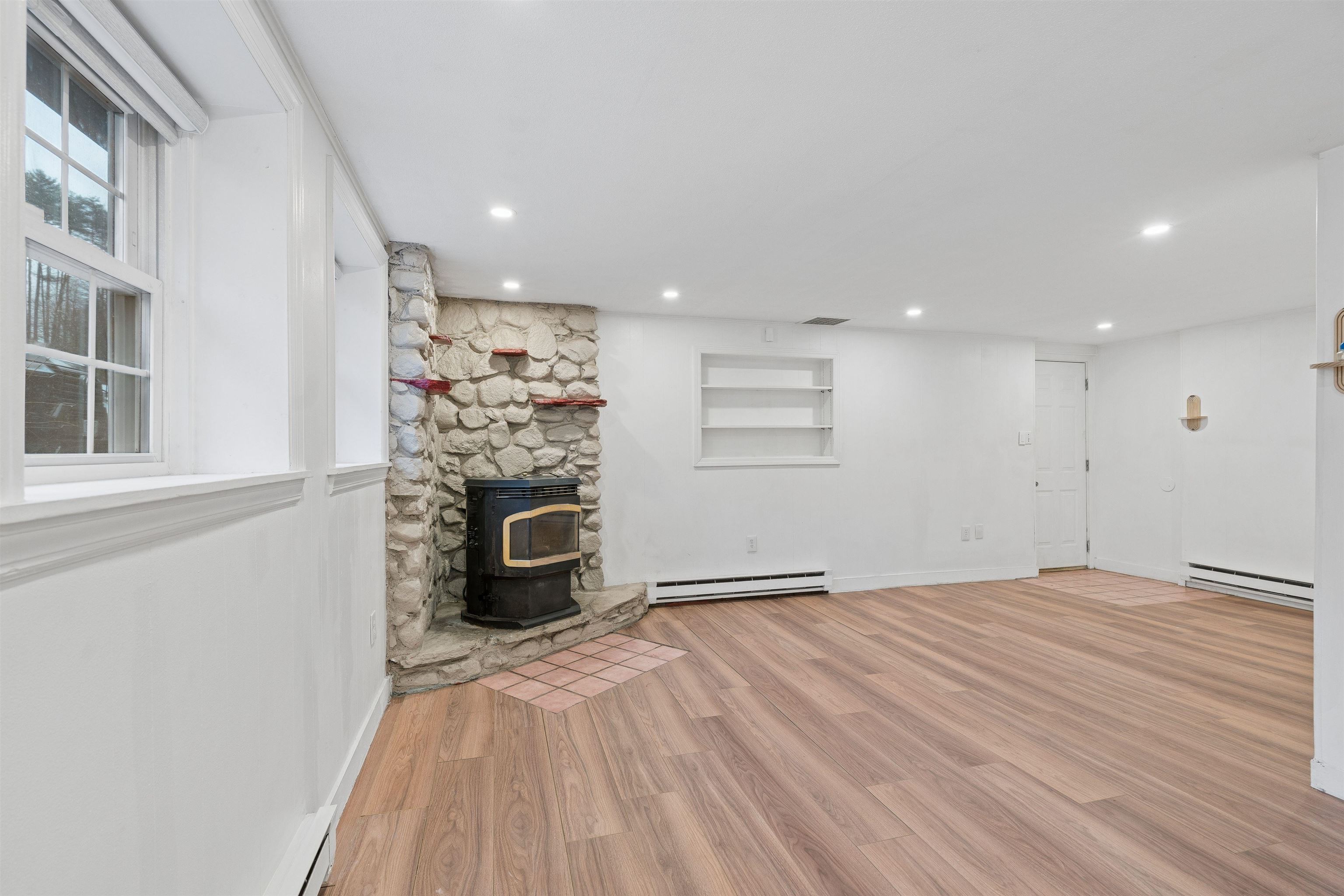 20 Tenley Drive Lebanon, NH 03784 - Photo 8 of 38