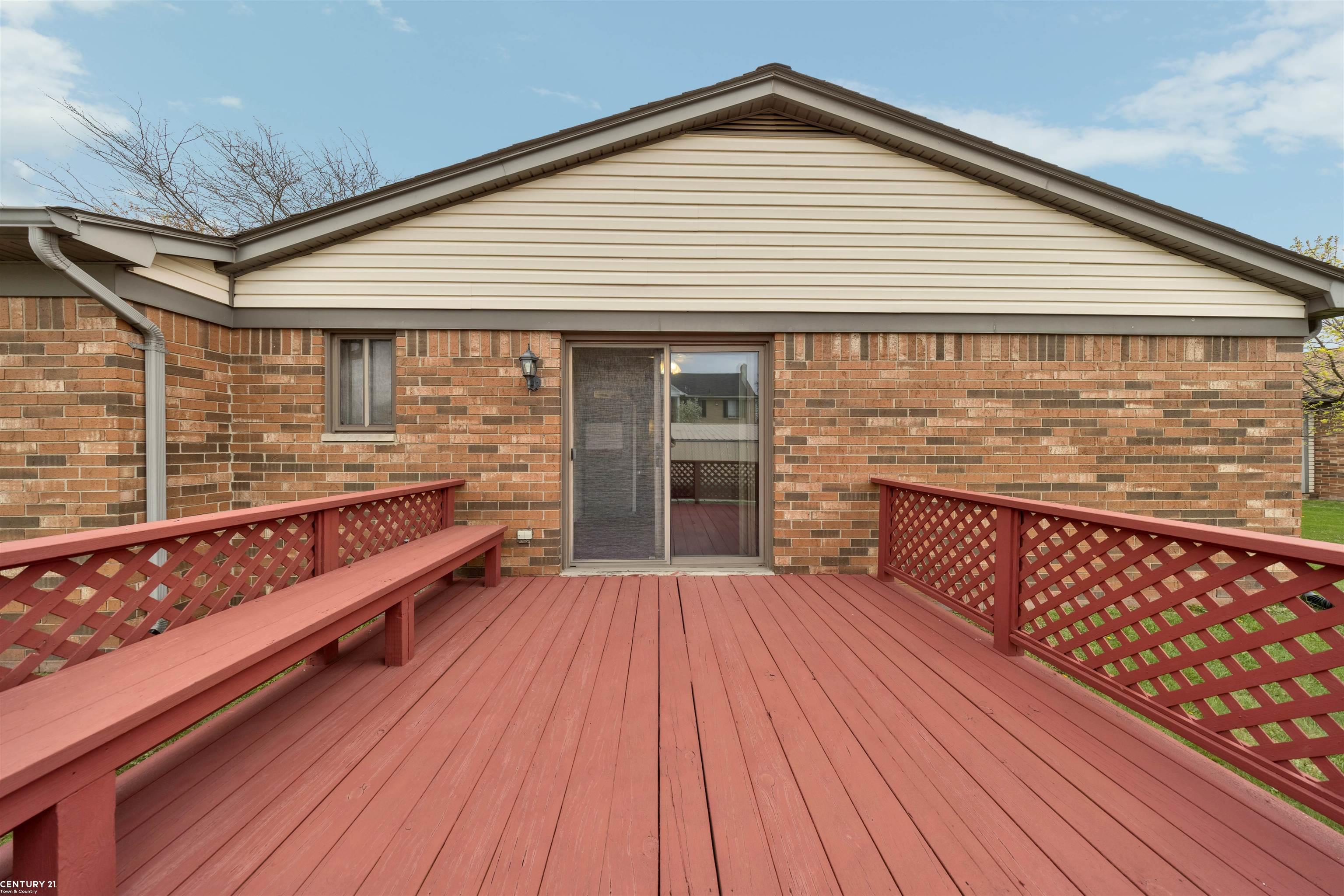 11944 15 Mile Road Sterling Heights, MI 48312 - Photo 23 of 35