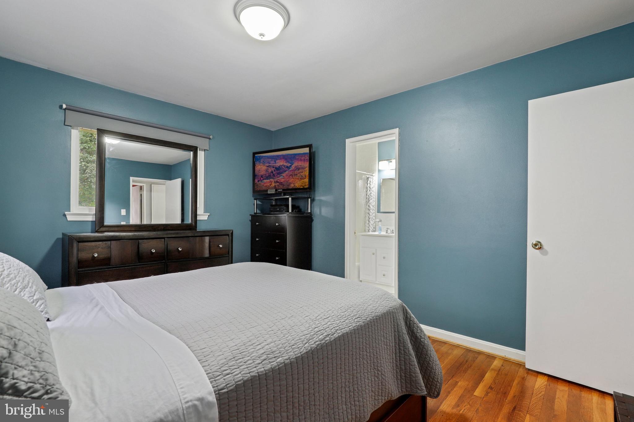 3935 Lantern Drive Silver Spring, MD 20902 - Photo 14 of 32 Gallery Image 14