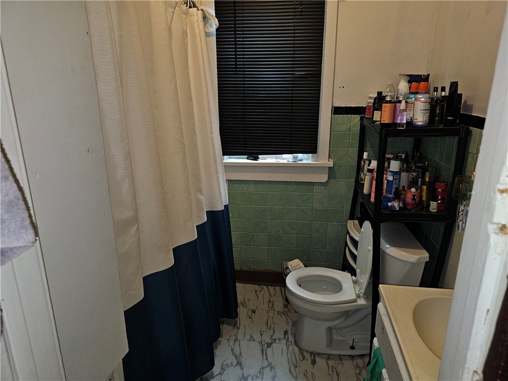 38-40 Clairmount Street Rochester, NY 14621 - Photo 15 of 23