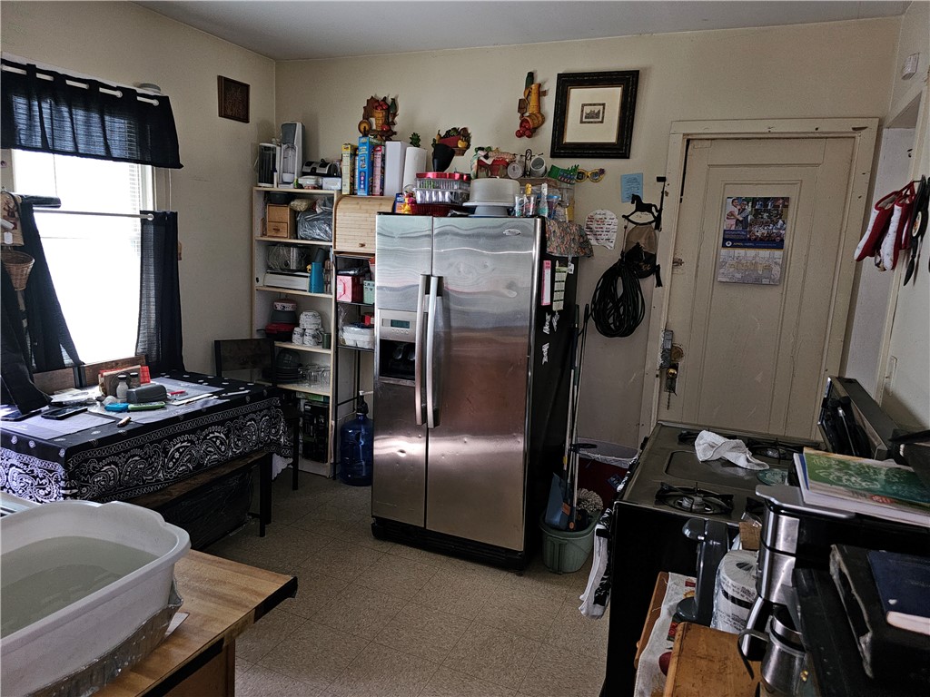 38-40 Clairmount Street Rochester, NY 14621 - Photo 5 of 23