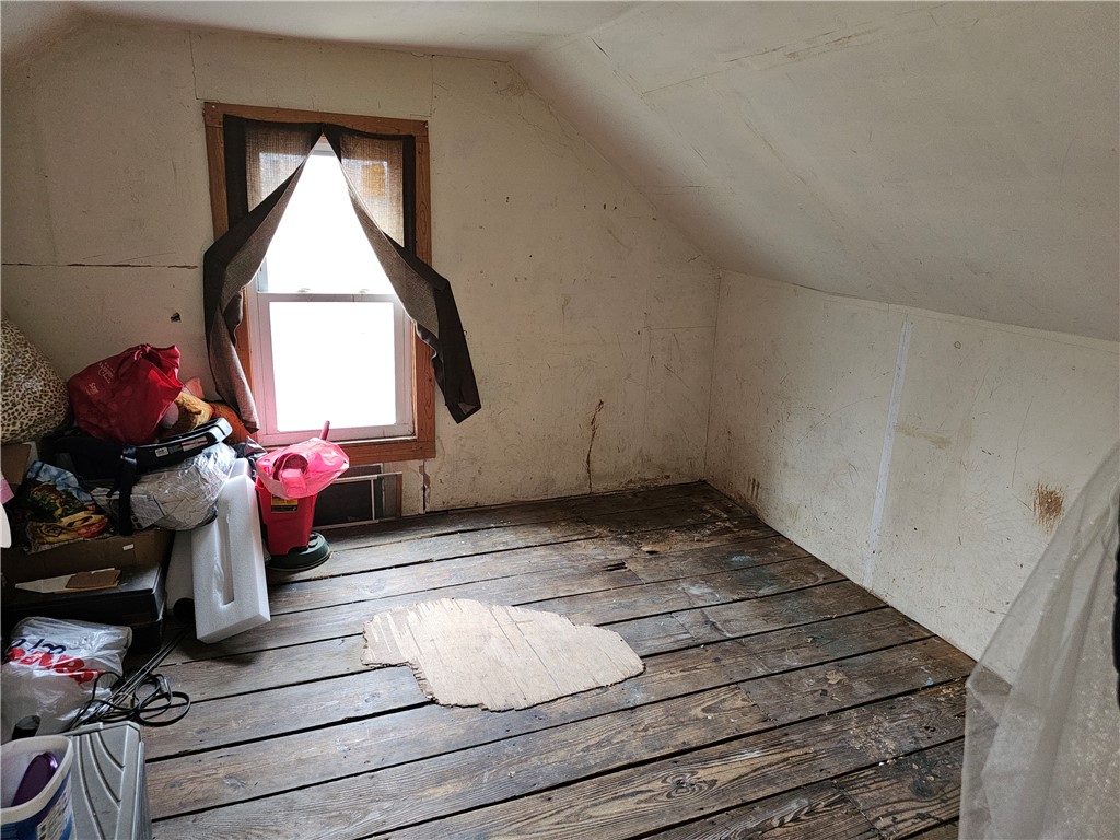 38-40 Clairmount Street Rochester, NY 14621 - Photo 8 of 23