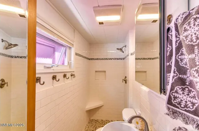 $607,104 | 212 Lyons Avenue, Glenbrook, NV 89413