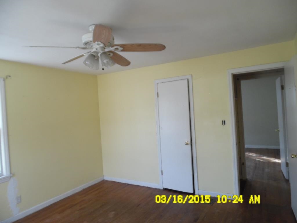 3301 West Amherst Road Muncie, IN 47304 - Photo 11 of 21
