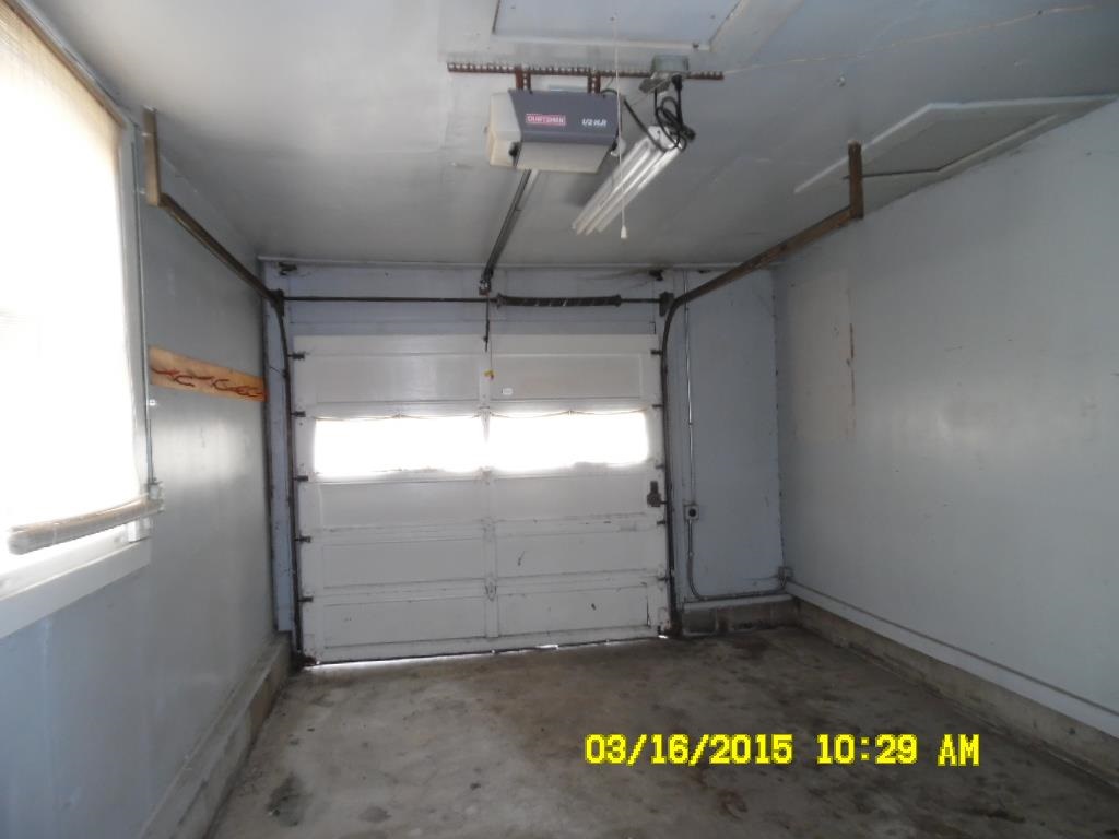 3301 West Amherst Road Muncie, IN 47304 - Photo 16 of 21