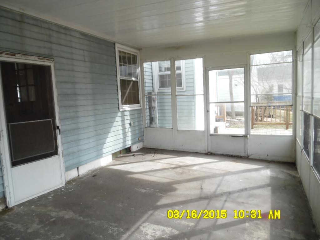 3301 West Amherst Road Muncie, IN 47304 - Photo 17 of 21