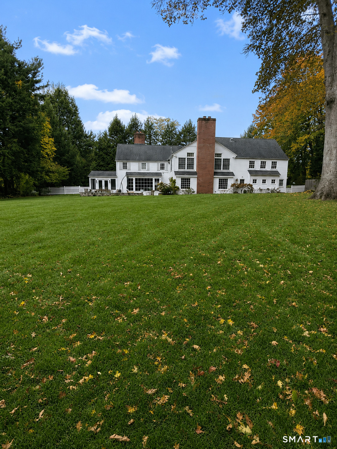 142 Brookside Road Darien, CT 06820 - Photo 17 of 18
