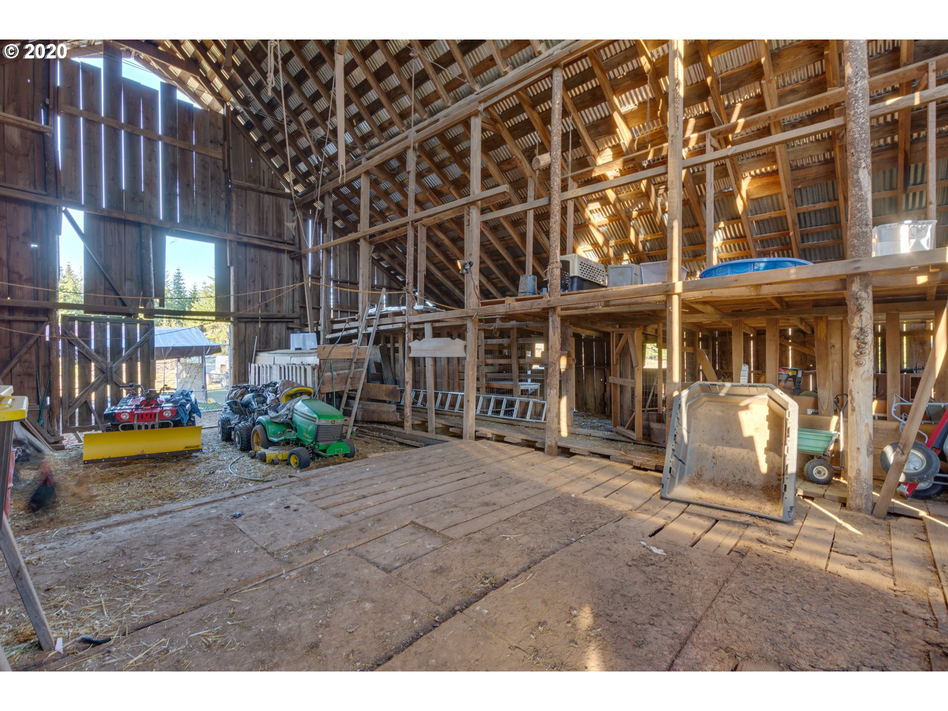 225 Acme Road White Salmon, WA 98672 - Photo 7 of 31 Gallery Image 7