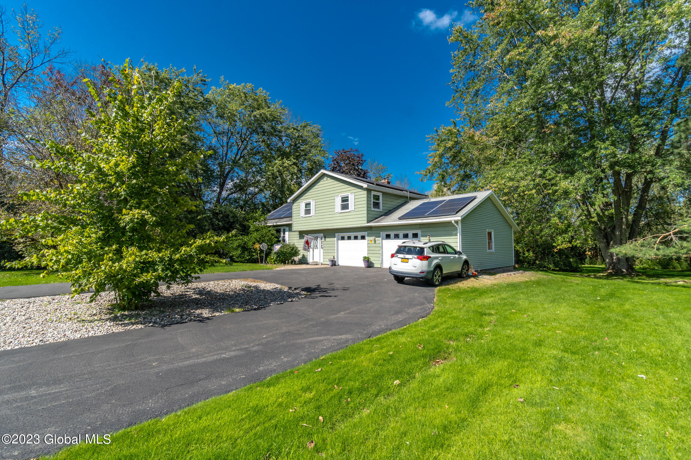 75 Hubbs Road Ballston Lake, NY 12019 - Photo 3 of 46 75 Hubbs Rd-5
