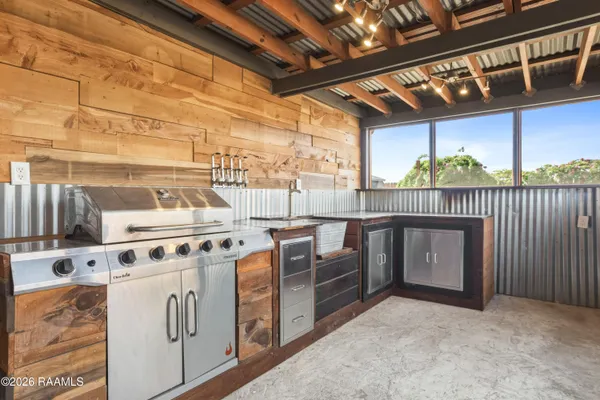 $258,000 | 107 Cezanne Drive, Rayne, LA 70578