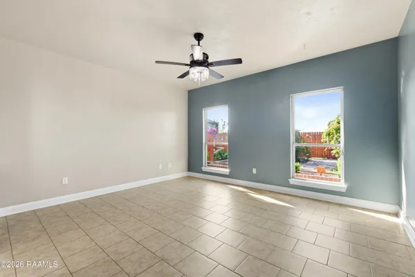 $258,000 | 107 Cezanne Drive, Rayne, LA 70578