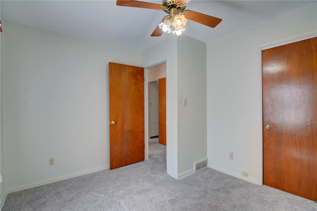 54 Sundale Drive Decatur, IL 62521 - Photo 14 of 31