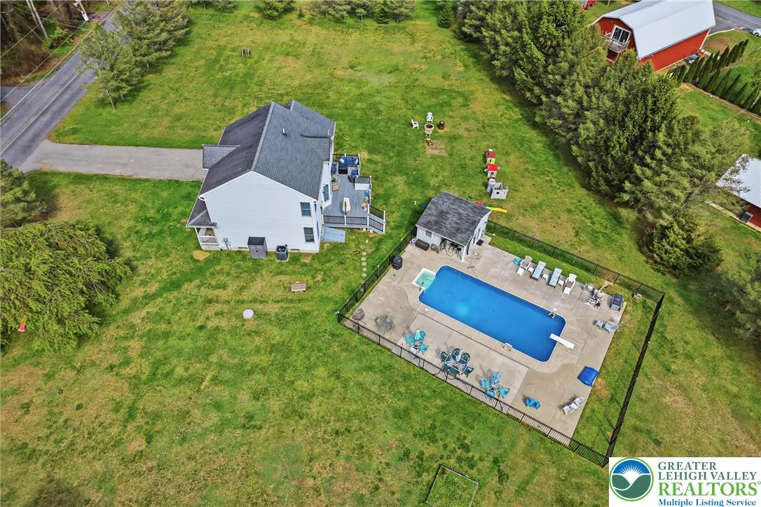 650 Firehouse Road Palmerton, PA 18071 - Photo 12 of 81